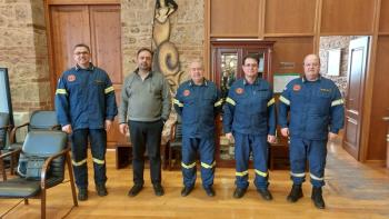 Εθιμοτυπική επίσκεψη των νέων επικεφαλής Πυροσβεστικών Δυνάμεων Κεντρικής Μακεδονίας, Ημαθίας και Βέροιας στο Δήμαρχο Βέροιας