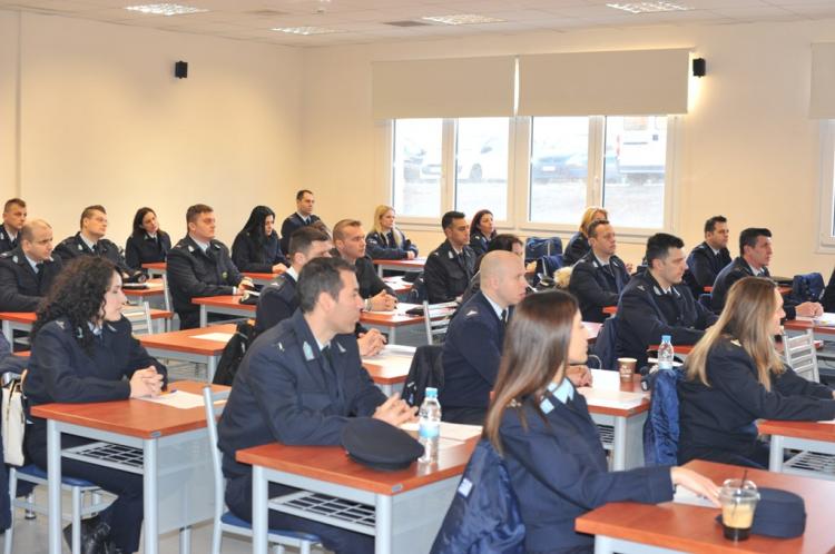 Ξεκίνησε η λειτουργία του Τμήματος Επαγγελματικής Μετεκπαίδευσης Ανθυπαστυνόμων στη Σχολή Αστυνομίας στο Πανόραμα