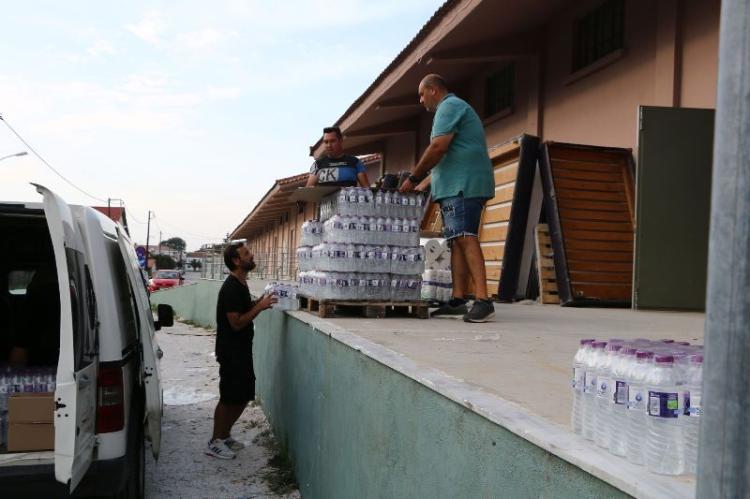 Ανθρωπιστική βοήθεια στους πλημμυροπαθείς της Θεσσαλίας από τον Εμπορικό Σύλλογο Αλεξάνδρειας
