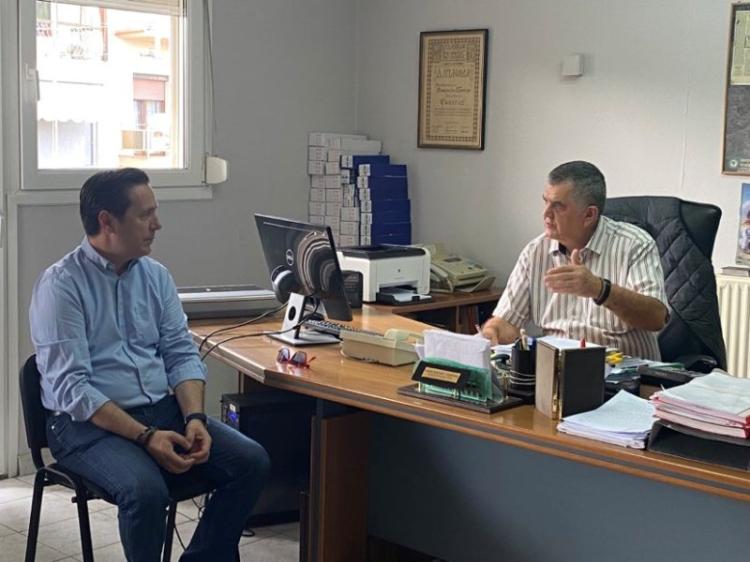 Επισκέψεις του υποψήφιου δημάρχου Νάουσας Ν.Καρανικολά στο Νοσοκομείο, στο Αστυνομικό Τμήμα και στο Δασαρχείο Νάουσας