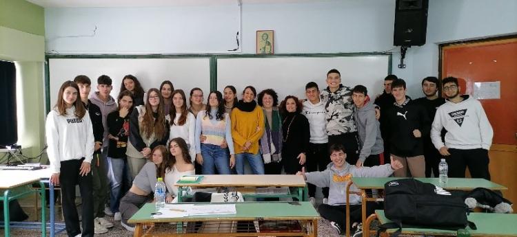 Από τη «σκιά» στη γνώση : Συνεργασία 5ου ΓΕΛ Βέροιας με Ιταλικό σχολείο - διάδοση καλών πρακτικών