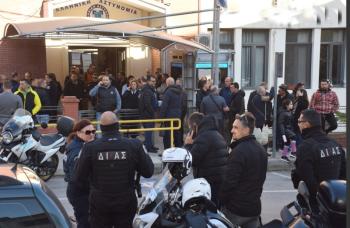 Συγκέντρωση διαμαρτυρίας αστυνομικών στη Βέροια -Ζητούν να μπει ένα τέλος στον κύκλο οπαδικής βίας