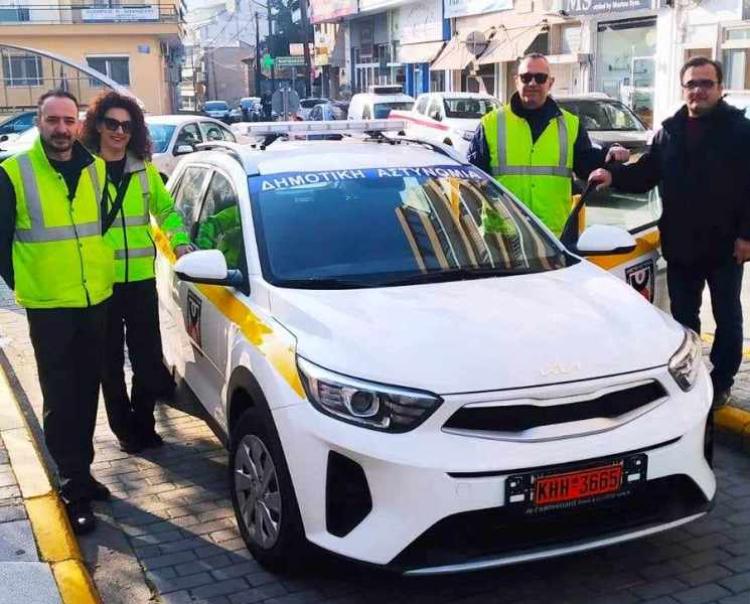 Νέο όχημα παρέλαβε η Δημοτική Αστυνομία Βέροιας