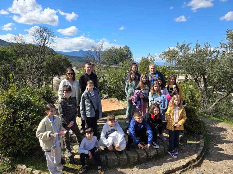 Επίσκεψη μαθητών του 7ου Δημοτικού Σχολείου Αλεξάνδρειας στη Βουλή των Ελλήνων