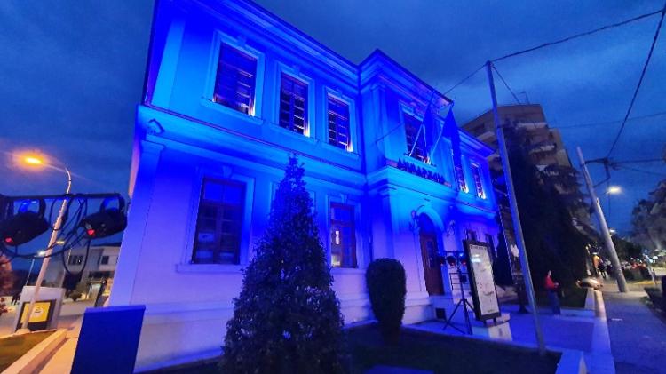 Ο Δήμος Βέροιας φώτισε «μπλε» το Δημαρχείο για την Παγκόσμια Ημέρα Ευχής! 