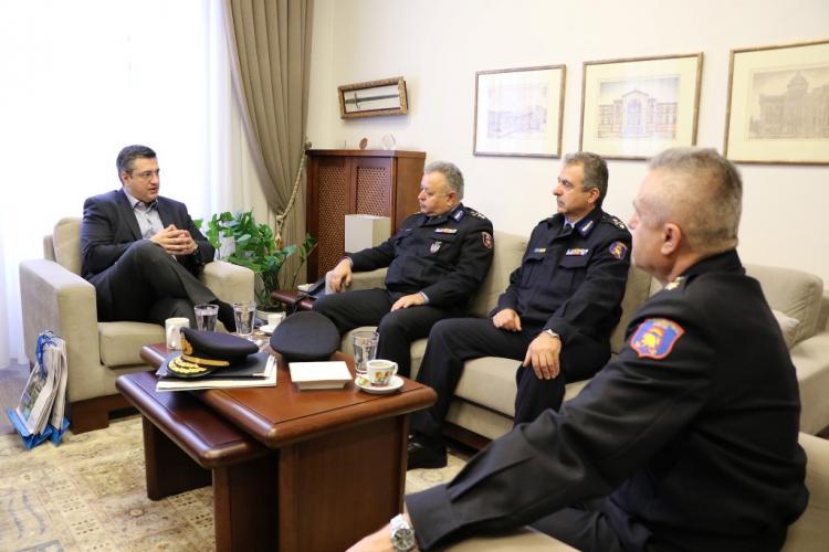 Επίσκεψη της νέας ηγεσίας του πυροσβεστικού σώματος στη βόρεια Ελλάδα στον Απόστολο Τζιτζικώστα
