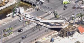 ΗΠΑ: Νεκροί από την κατάρρευση πεζογέφυρας σε αυτοκινητόδρομο στο Μαϊάμι
