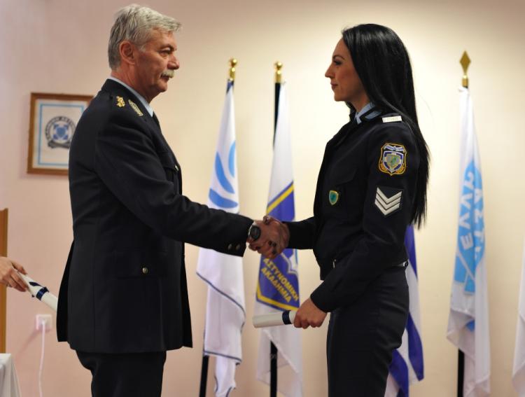 Tελετή απονομής πιστοποιητικών σπουδών σε συνολικά δέκα πέντε Αστυνομικούς στη Σχολή Αστυνομίας στο Πανόραμα Βέροιας