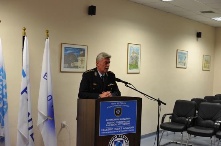 Πραγματοποιήθηκε η τελετή απονομής πιστοποιητικών σπουδών σε συνολικά 11 αστυνομικούς στη Σχολή Αστυνομίας στο Πανόραμα