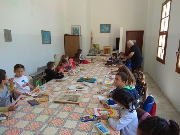 Στη Σχολή Βυζαντινών Τεχνών μαθητές/τριες του 4ου Δημοτικού Σχολείου Βέροιας
