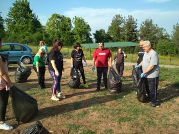Εθελοντική δράση καθαρισμού στα πλαίσια της εκστρατείας Plastic Free Greece από το ΣΔΕ Νάουσας