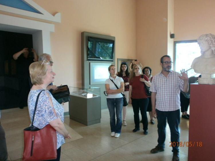 Ξενάγηση στο Αρχαιολογικό Μουσείο Βέροιας και αφήγηση της ιστορίας της πόλης από τον αρχαιολόγο Ιωάννη Γραικό