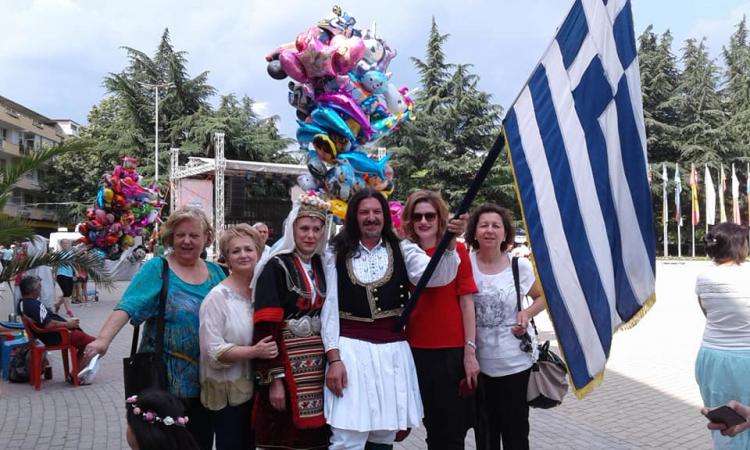 Στο φεστιβάλ των ρόδων του Καζανλούκ το Λύκειο Ελληνίδων Βέροιας!