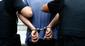 Σύλληψη 20χρονου διότι εκκρεμούσε σε βάρος του καταδικαστική απόφαση