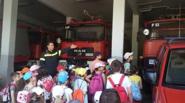 Επίσκεψη των μαθητών των Εργαστηρίων της Βιβλιοθήκης της ΕΛΠΝ στην Πυροσβεστική