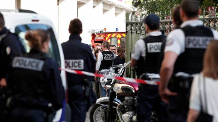 Όχημα χτύπησε στρατιώτες που βρισκόταν σε περιπολία στο Παρίσι